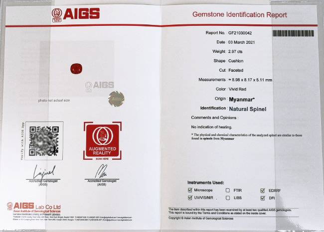 Spinell rot Zertifikat
